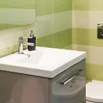 A I R Luxury House *
